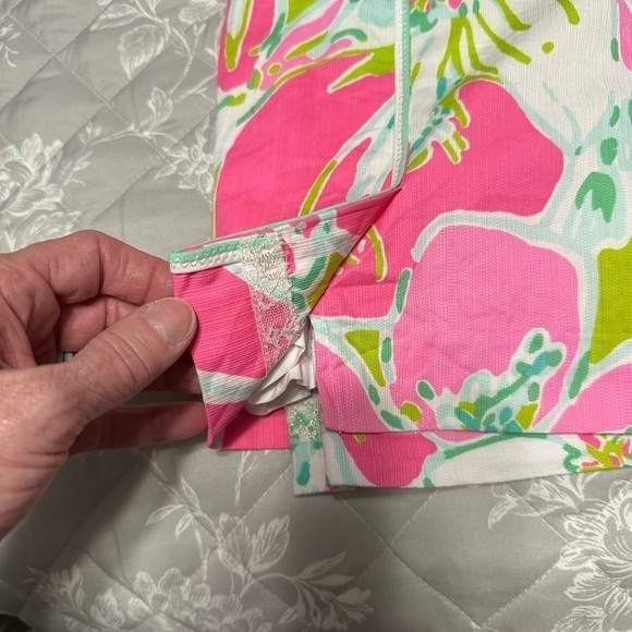 Lilly Pulitzer Jasmine Skort in Flamingo Pink, Size 2 - Picture 10 of 10